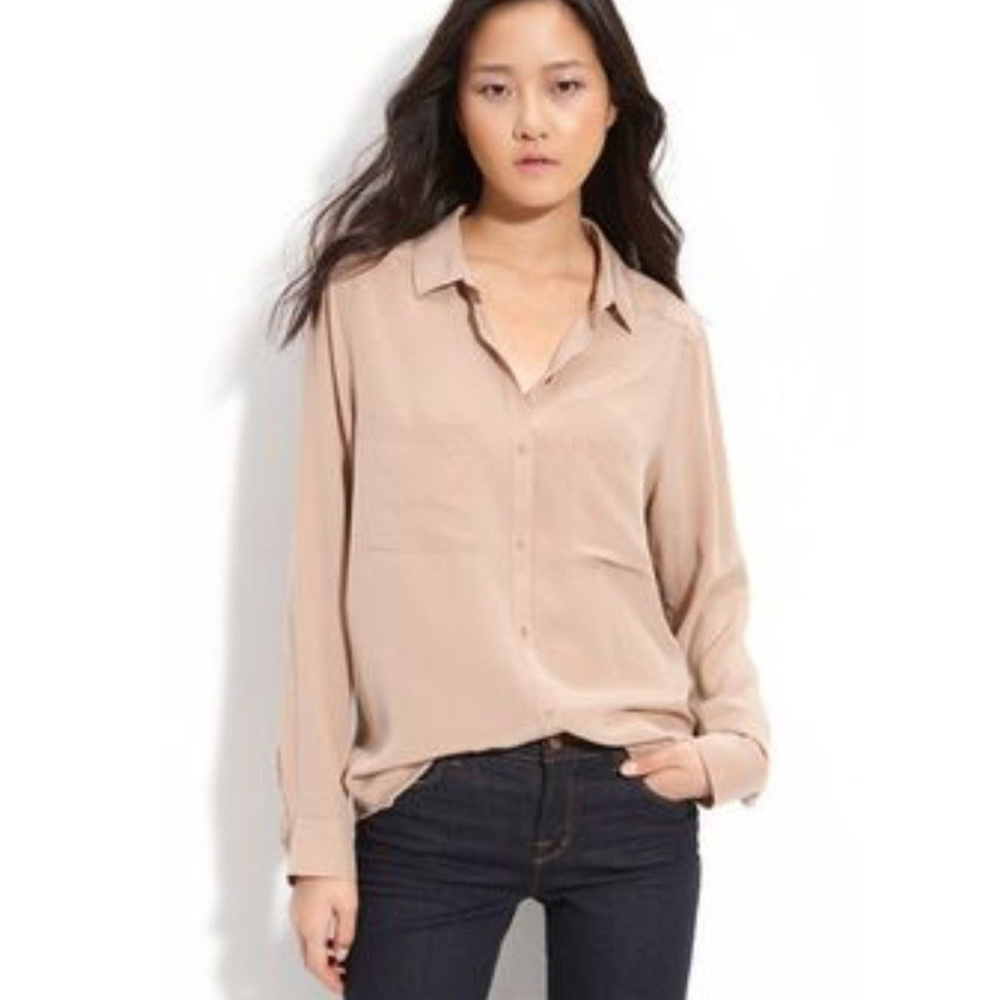 Trouve Nordstrom Nude 100% Silk blouse oversize